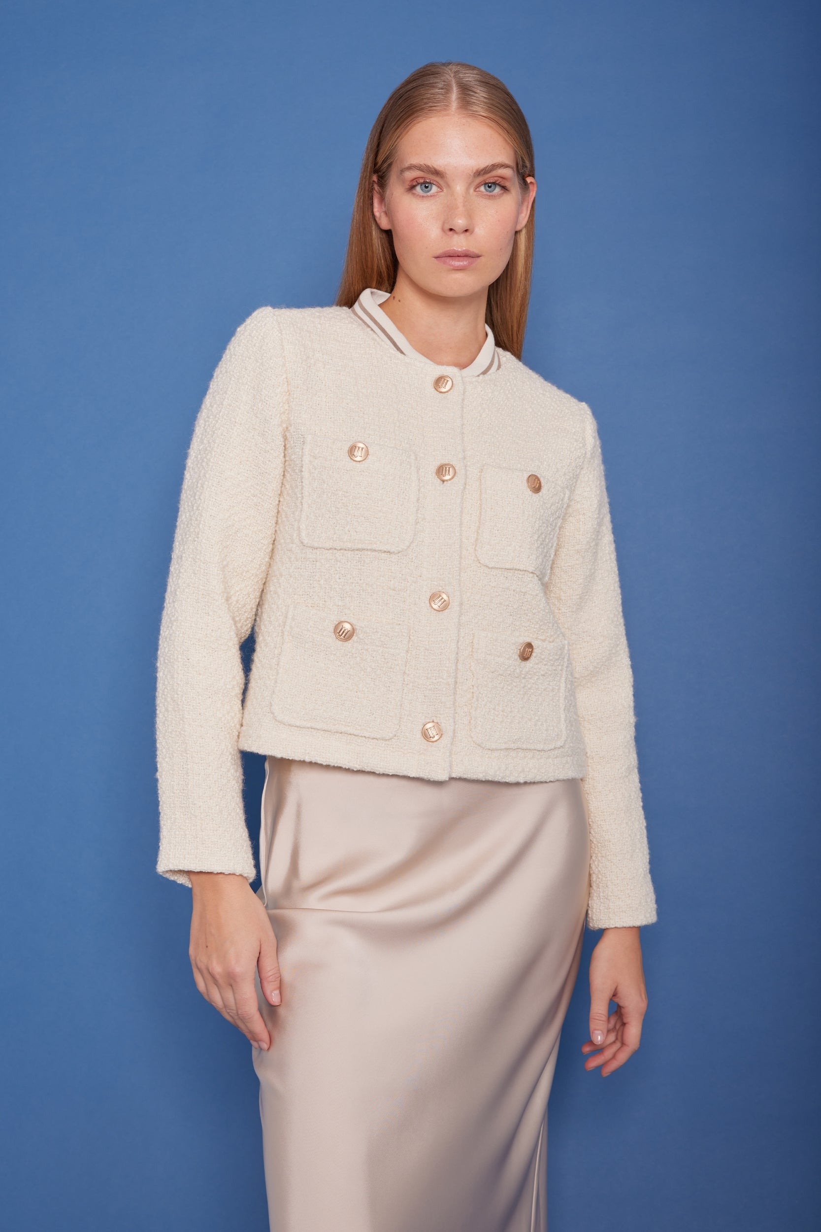 Kort Bouclé Jack BOUCLA01 - 120 Creme | Creme | Jacket | Ilse Jacobsen