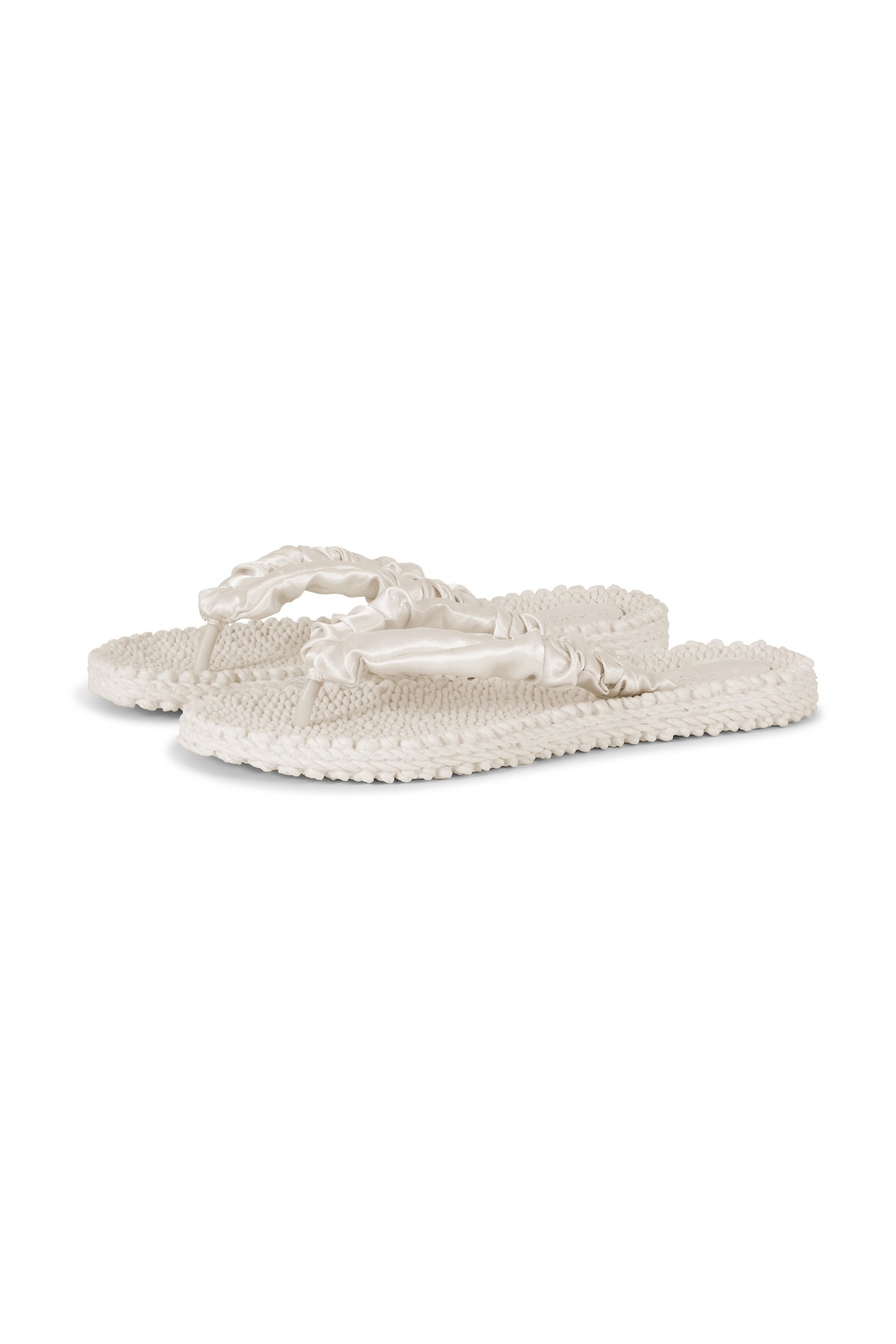 Slippers met satijnen band CHEERFUL06 - 121 Milk Creme | Milk Creme | Flip Flop | Ilse Jacobsen